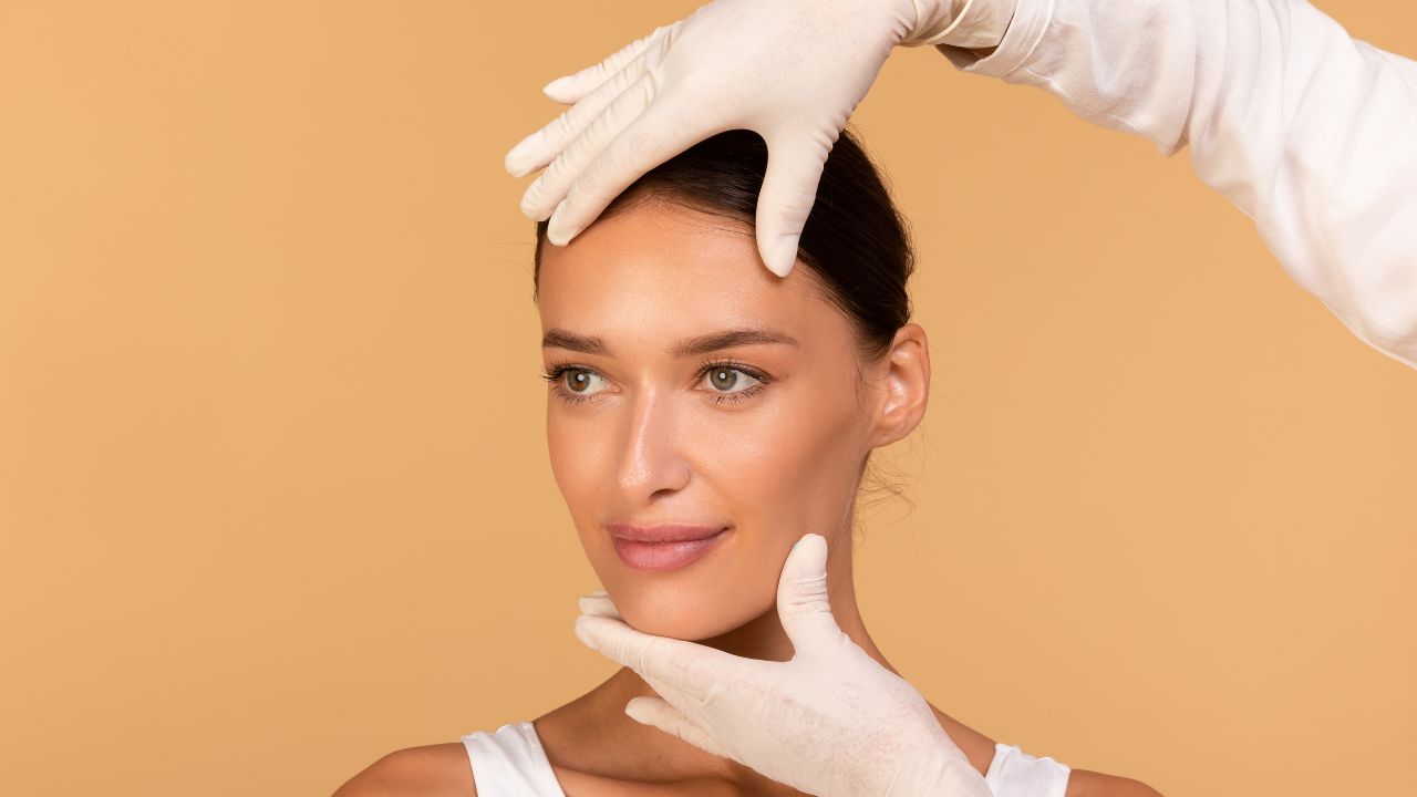 Discover how Endolift laser treatment tightens skin, reduces fat, and sculpts your face without surgery. Learn about the benefits, results, costs, and FAQs.