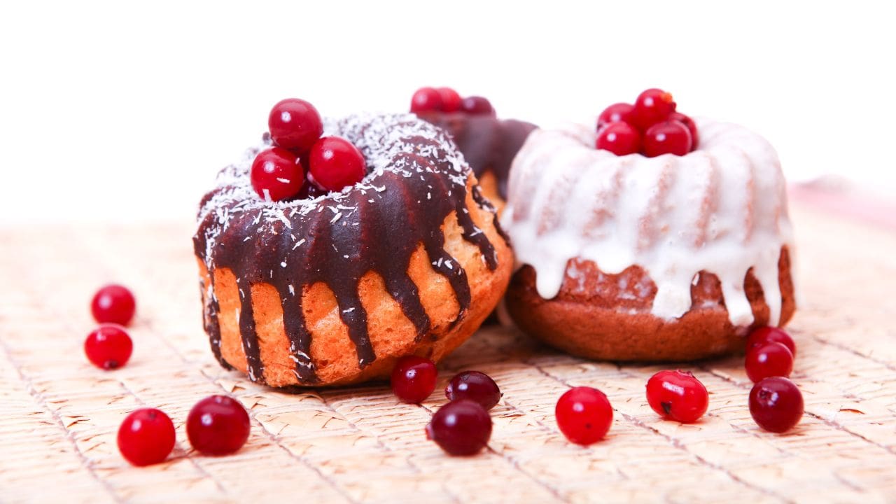 การตรวจระดับอินซูลินที่สยามคลินิกช่วยในการตรวจหาภาวะดื้อต่ออินซูลินหรือเบาหวานก่อนที่จะมีอาการ พร้อมข้อมูลเกี่ยวกับระดับอินซูลินที่ควรตรวจและคำแนะนำในการป้องกันโรคต่างๆ