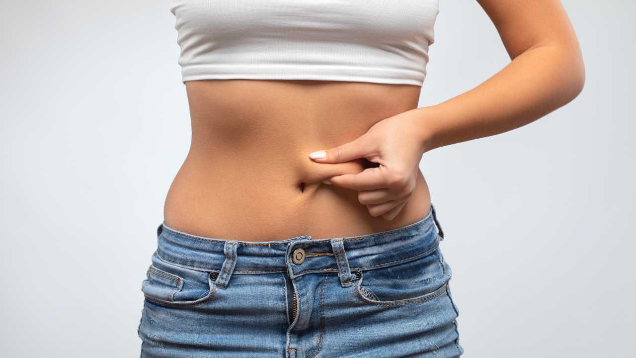 Visceral fat is a hidden health risk stored around your internal organs. Learn what causes it, why it’s dangerous, and the most effective ways to reduce it through diet, exercise, and medical support.