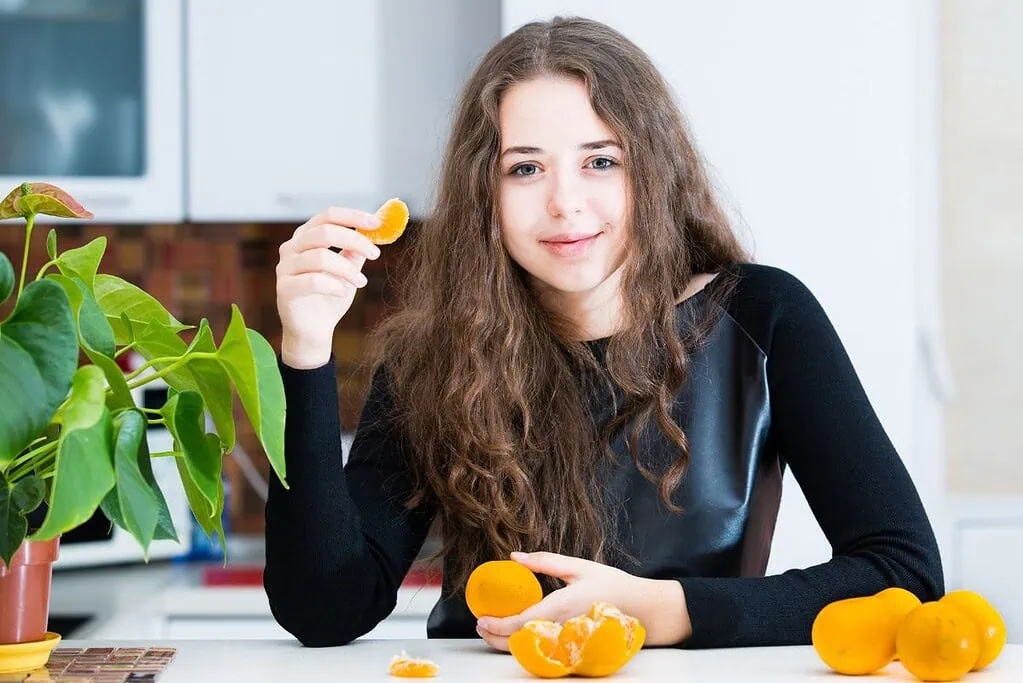 ผลไม้ 6 ชนิดนี้ไม่ควรกินตอนท้องว่าง เสี่ยงทำร้ายระบบย่อยอาหาร